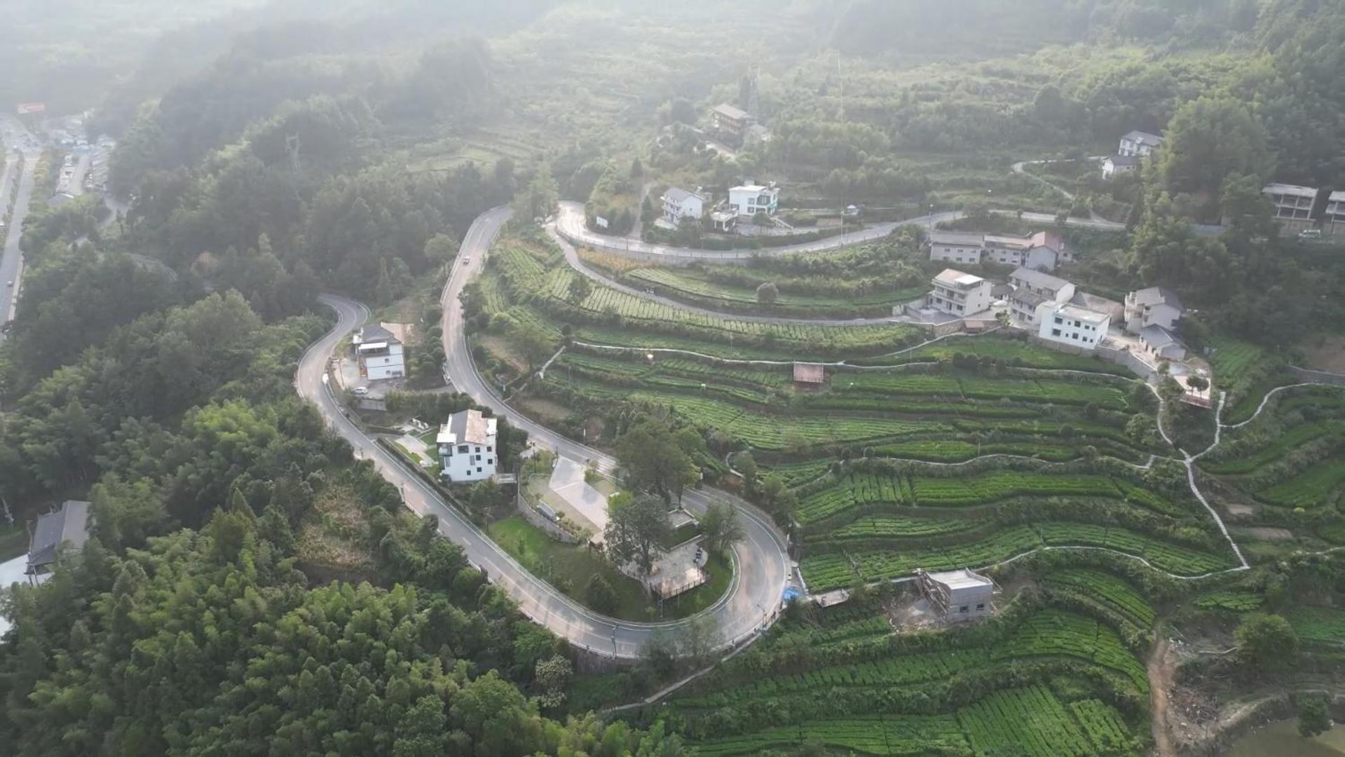 ז'אנגג'יאג'י Hilltop House Resort מראה חיצוני תמונה