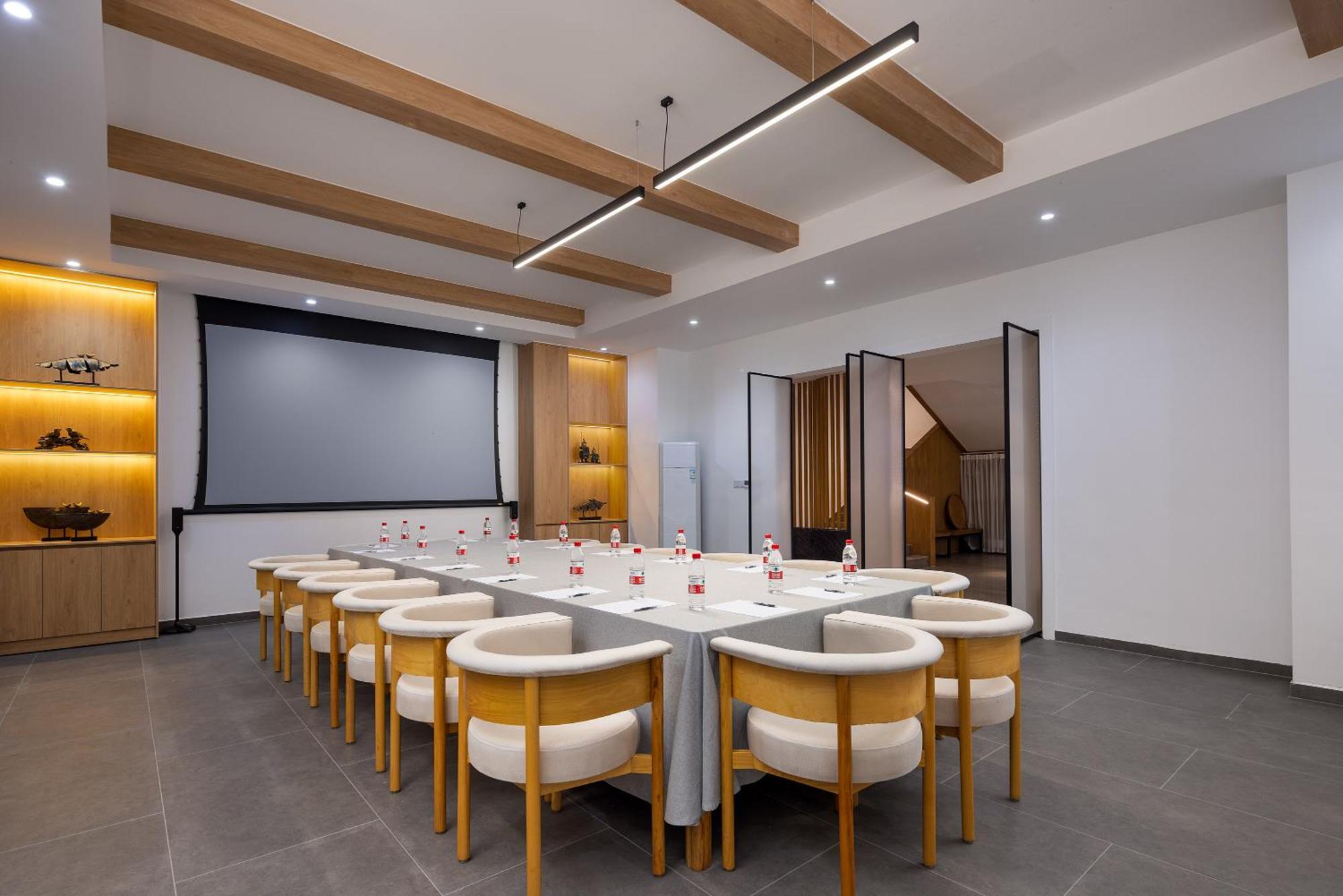 ז'אנגג'יאג'י Hilltop House Resort מראה חיצוני תמונה