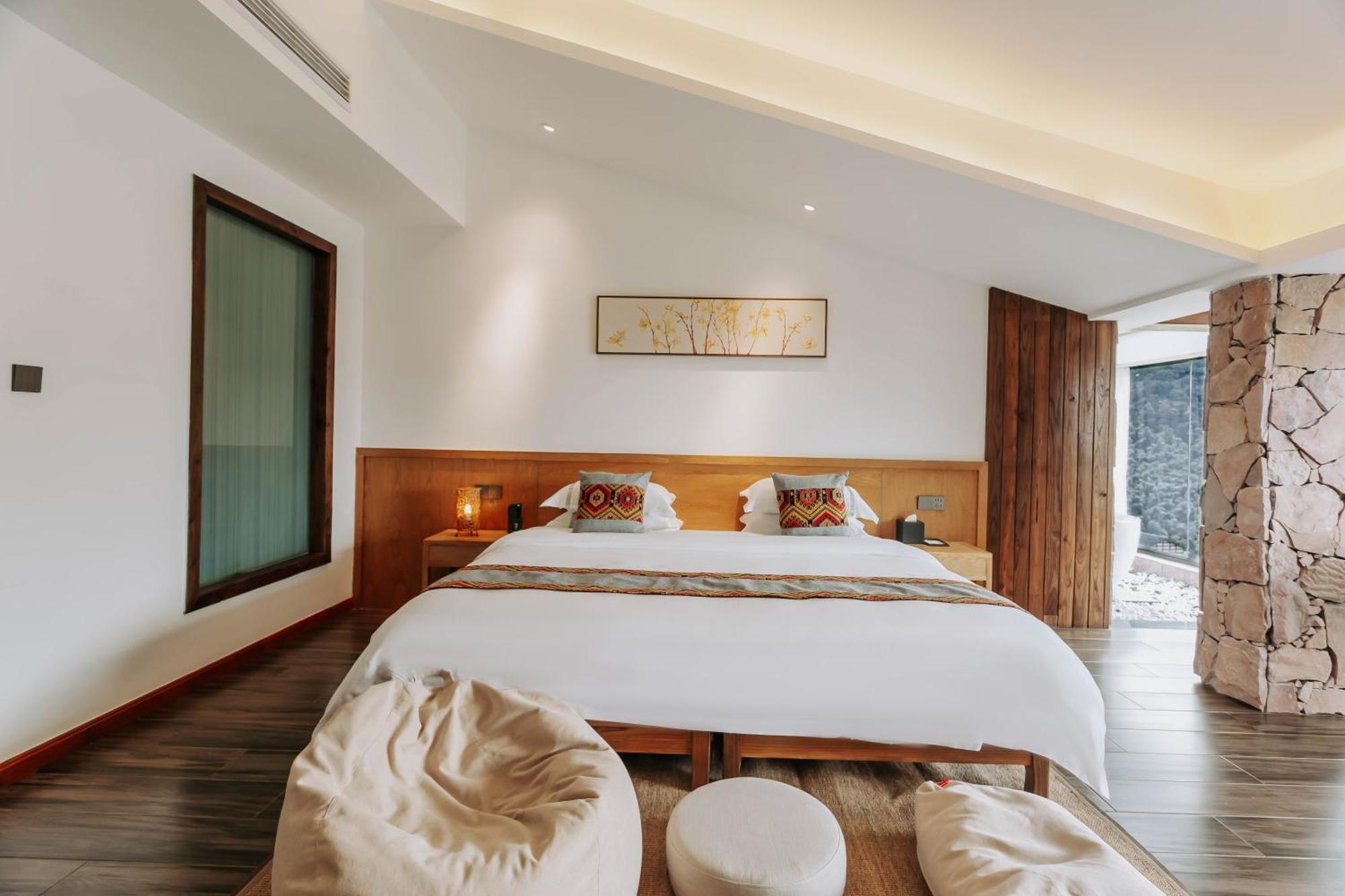 ז'אנגג'יאג'י Hilltop House Resort מראה חיצוני תמונה