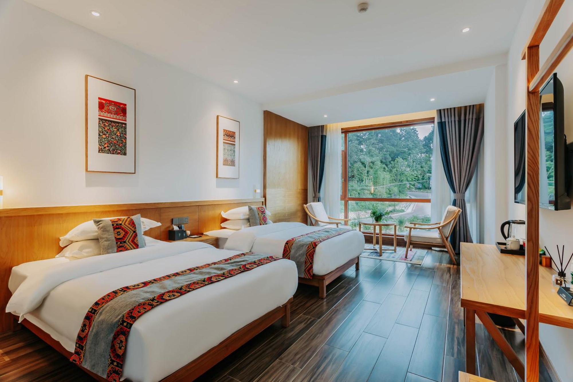 ז'אנגג'יאג'י Hilltop House Resort מראה חיצוני תמונה