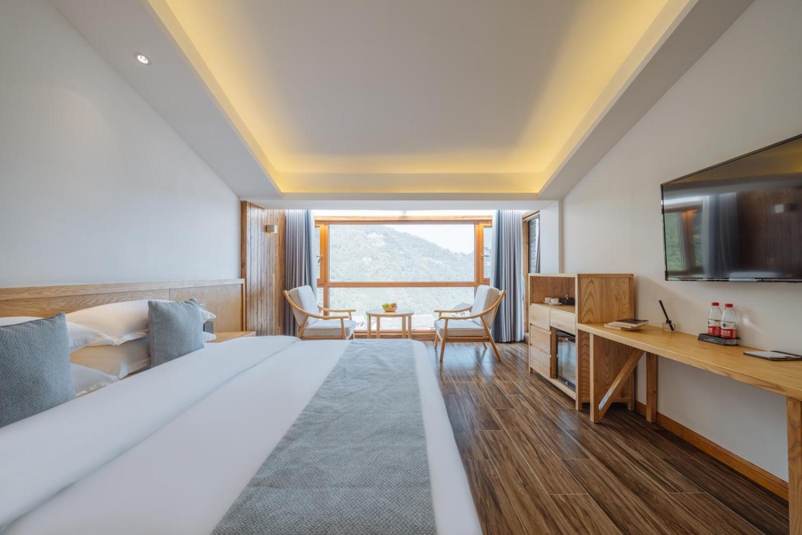 ז'אנגג'יאג'י Hilltop House Resort מראה חיצוני תמונה