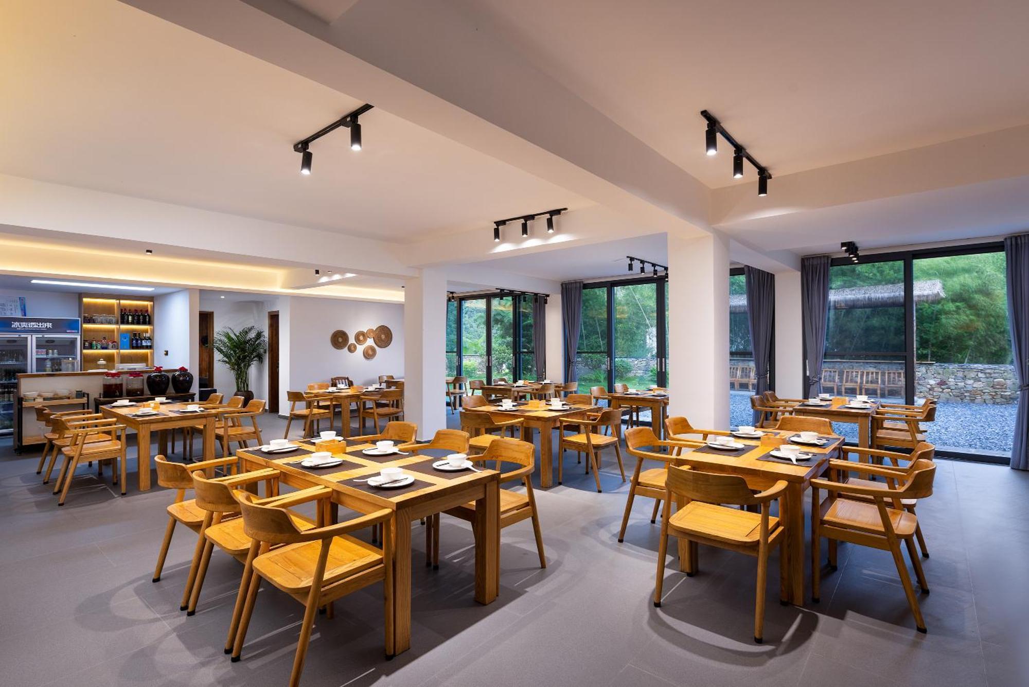 ז'אנגג'יאג'י Hilltop House Resort מראה חיצוני תמונה